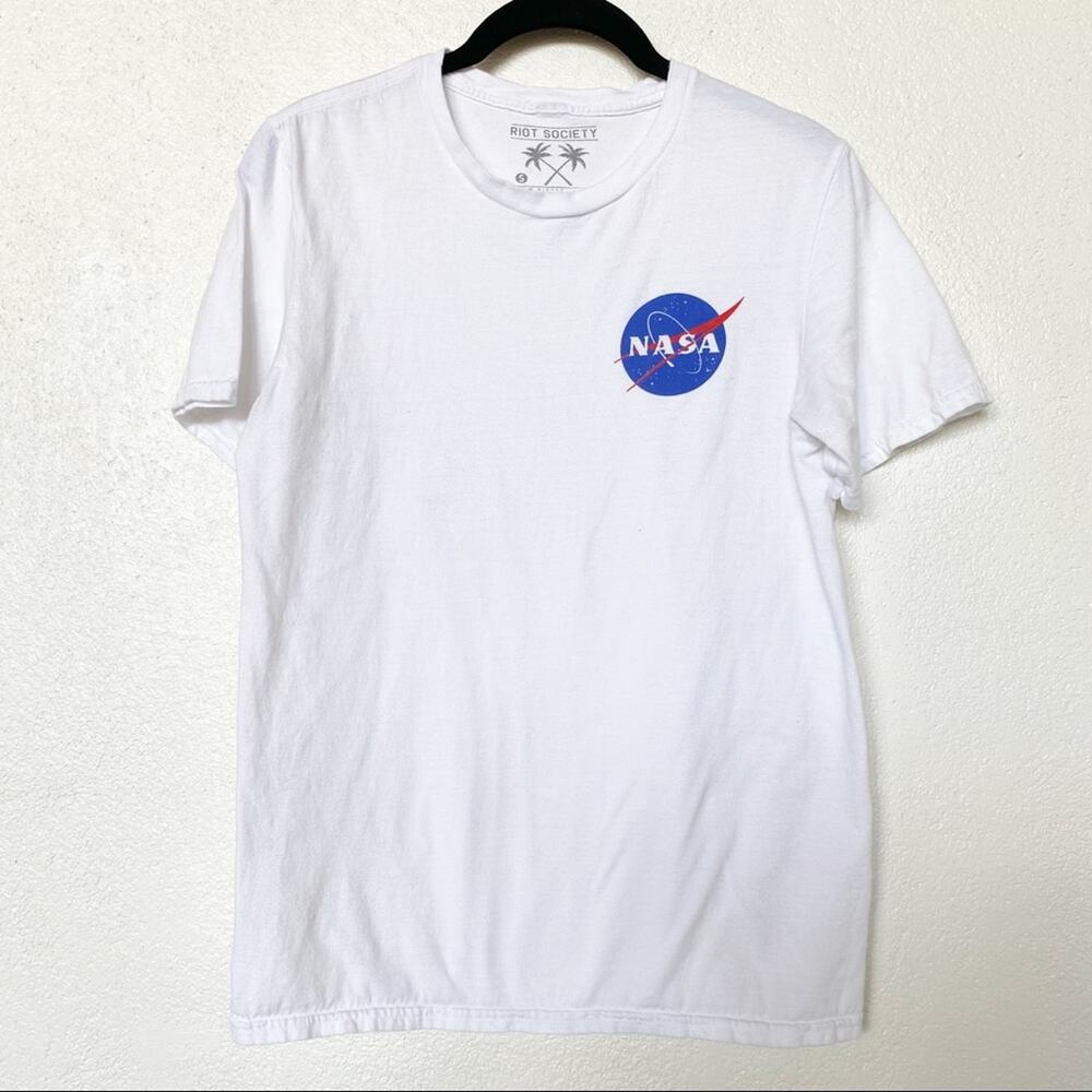 Riot Society Graphic NASA Logo Tee Size Small